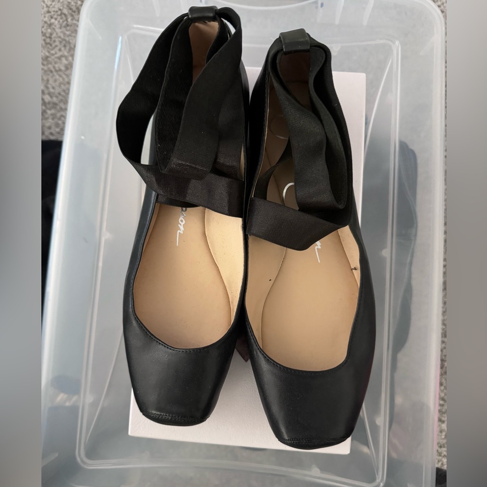 Jessica Simpson Manzie Ballet Flats - Picture 2 of 8